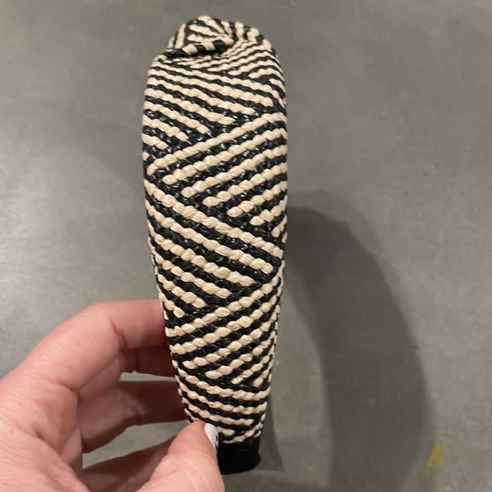 Headband - Picture 2 of 5